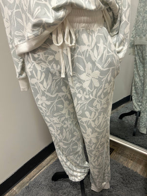 Sophie Heartfelt Grey - Lounge Pants