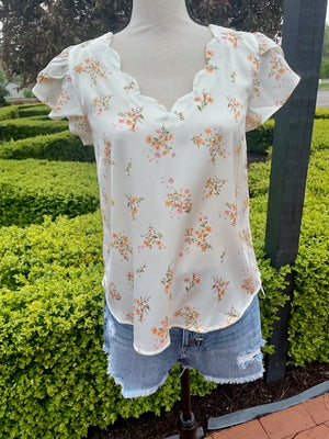 Ivory Floral Print Scallop Top